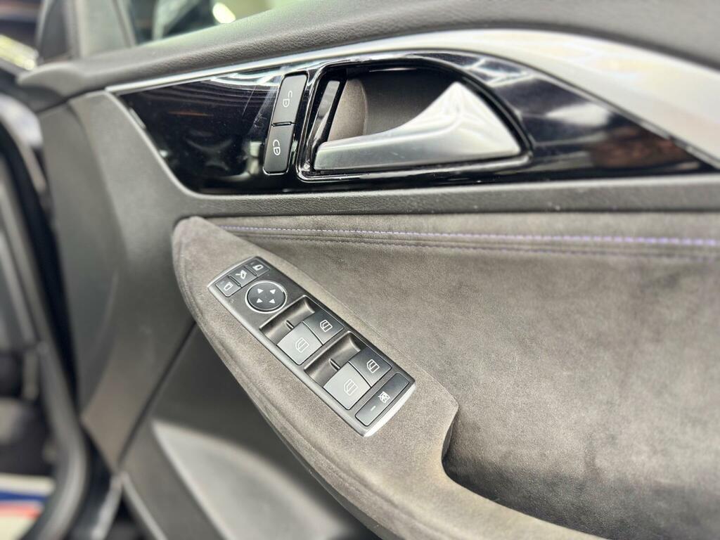 Infiniti Q30  Grey #25