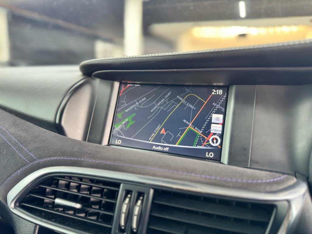Infiniti Q30  Grey #34