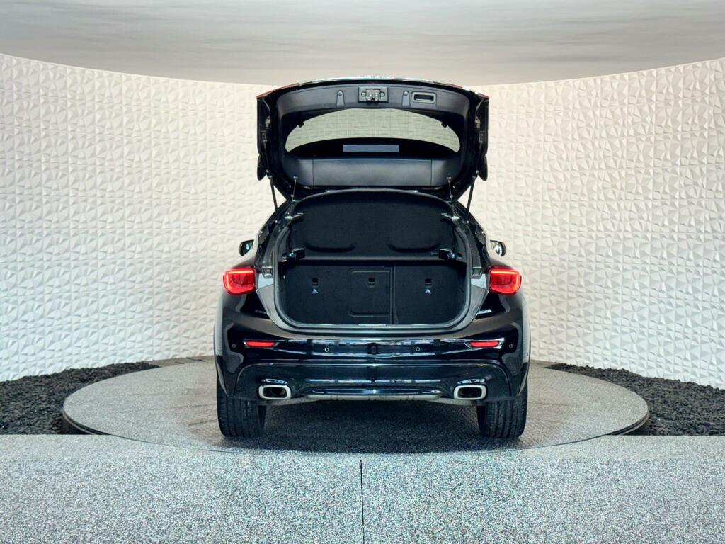 Infiniti Q30  Grey #23