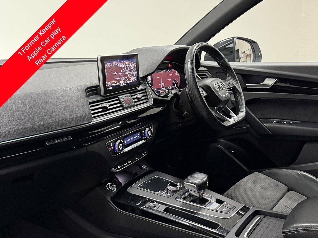 Audi Q5 Tfsi Black Edition YF20HKH White #2