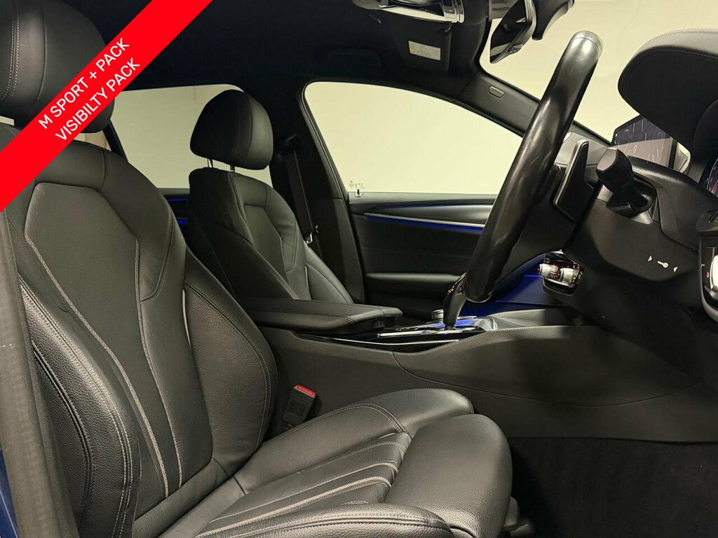 BMW 5 Series 530D Mht M Sport WP22PMO Blue #2