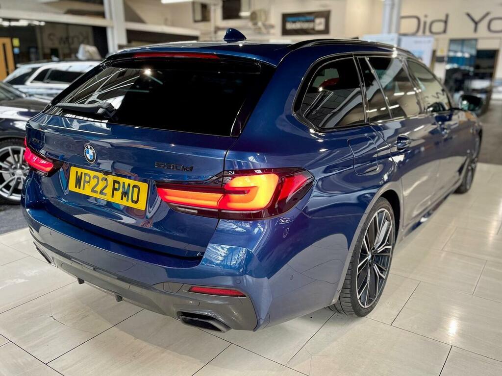 BMW 5 Series 530D Mht M Sport Blue #4