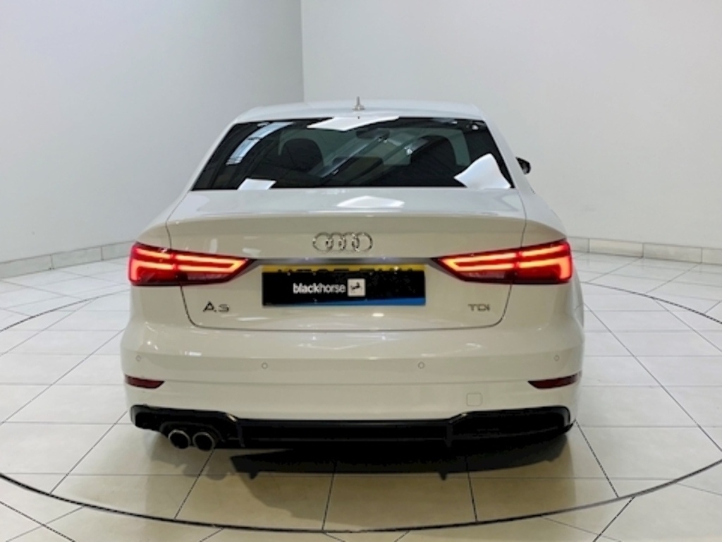 Audi A3 Tdi Black Edition White #5