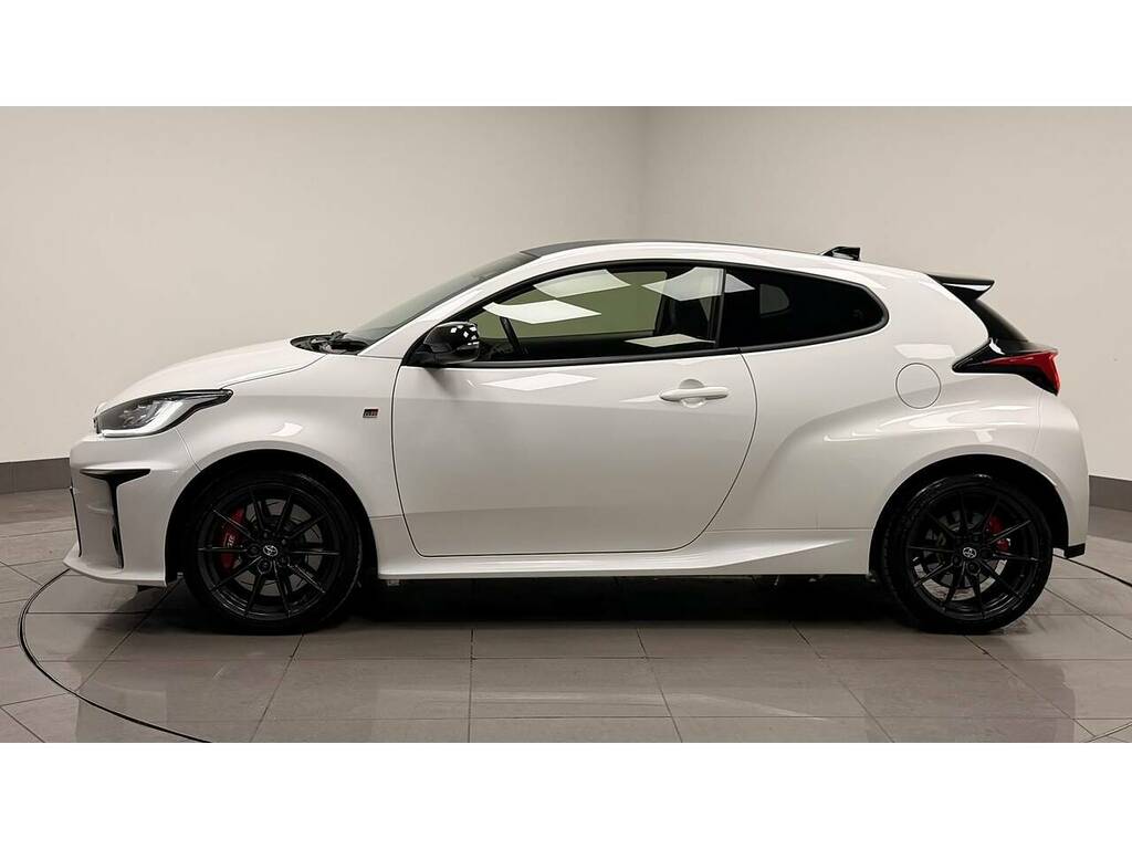 Toyota Yaris 1.6T Gr Circuit Hatchback Awd Eu White #3