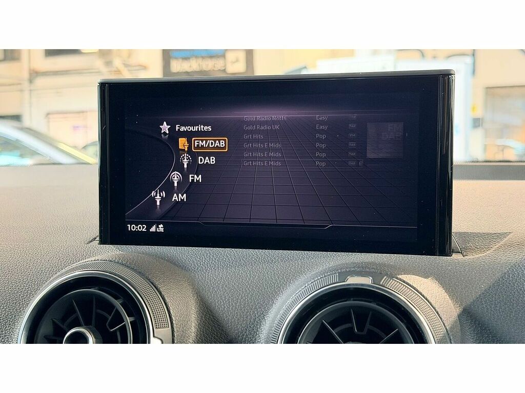 Audi Q2 S Line White #21