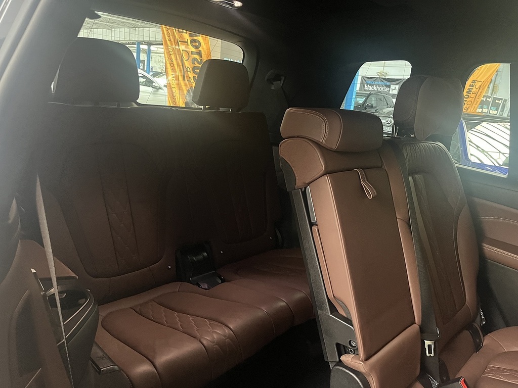 BMW X7 30D Blue #6