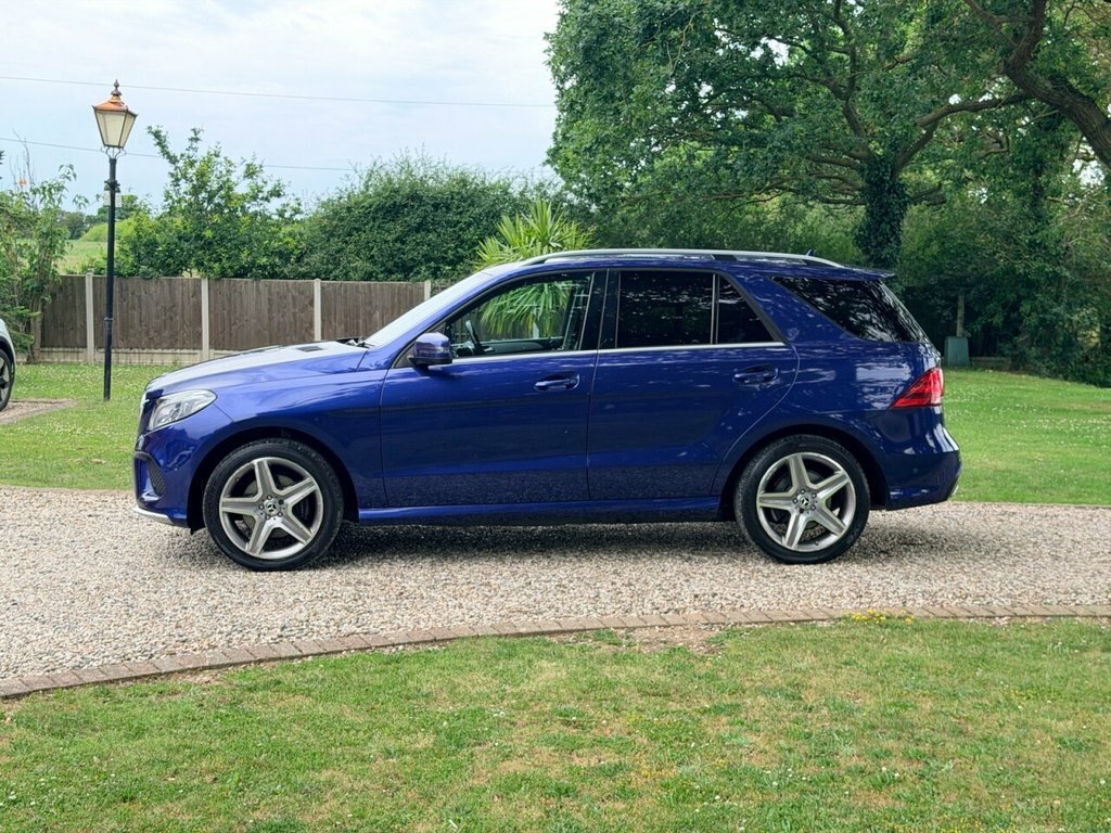 Mercedes-Benz GLE Class 3L Amg Line KV18KKX Blue #2