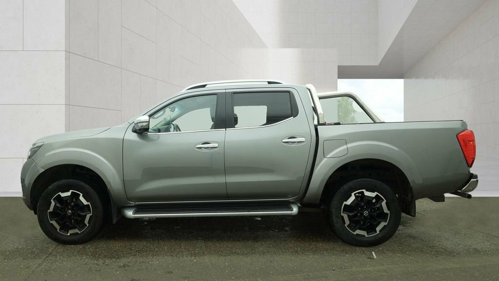 Nissan Navara 2.3L Tekna Grey #2