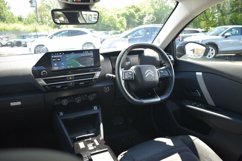 Citroen C4 1.2 Puretech 130 Max Eat8 2024 White #2