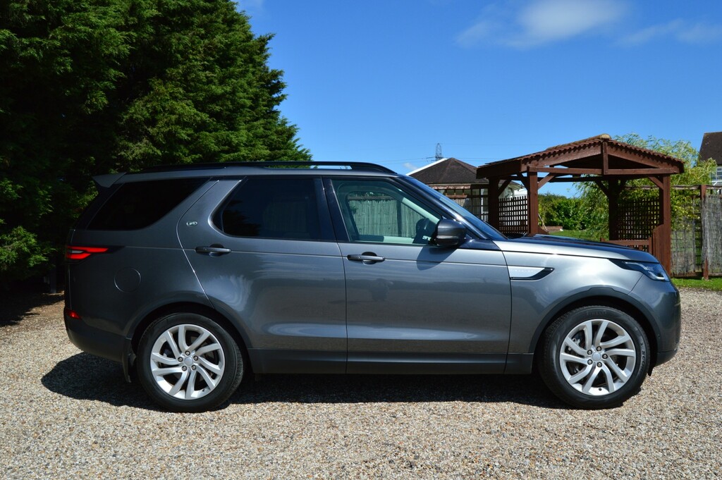 Land Rover Discovery Suv 3.0 Sd V6 Hse 201868 YC68UAD Grey #6