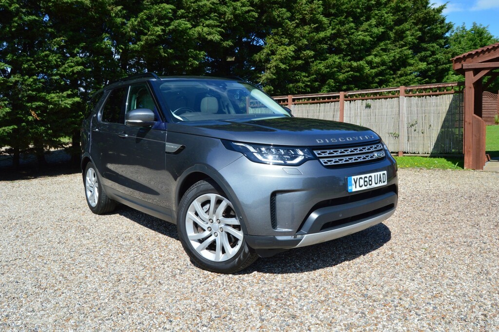 Land Rover Discovery Suv 3.0 Sd V6 Hse 201868 YC68UAD Grey #4
