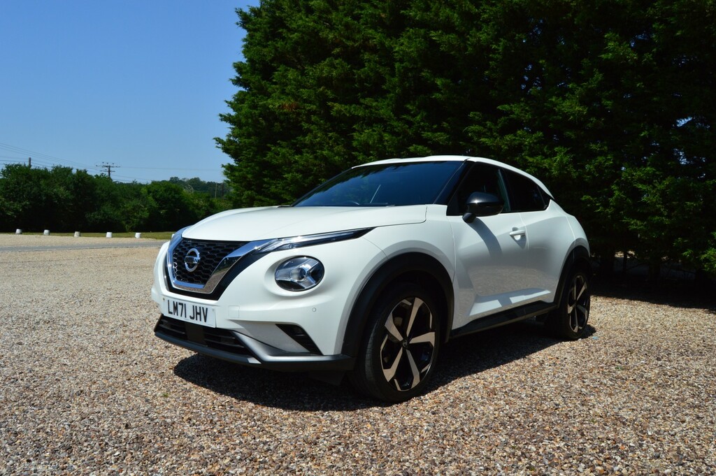 Nissan Juke Hatchback 202171 LM71JHV White #2