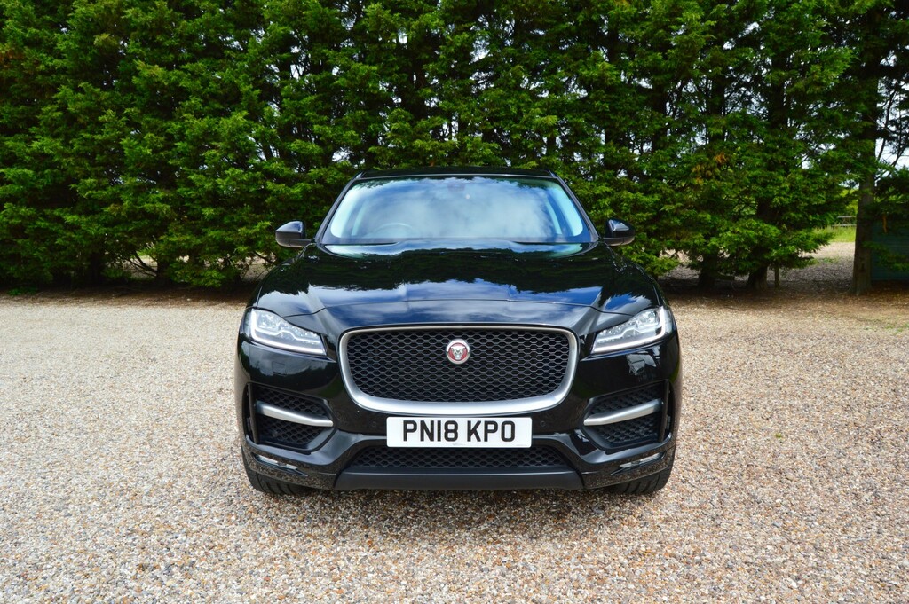 Jaguar F-Pace Suv 2.0 P300 R-sport 201818 Black #4
