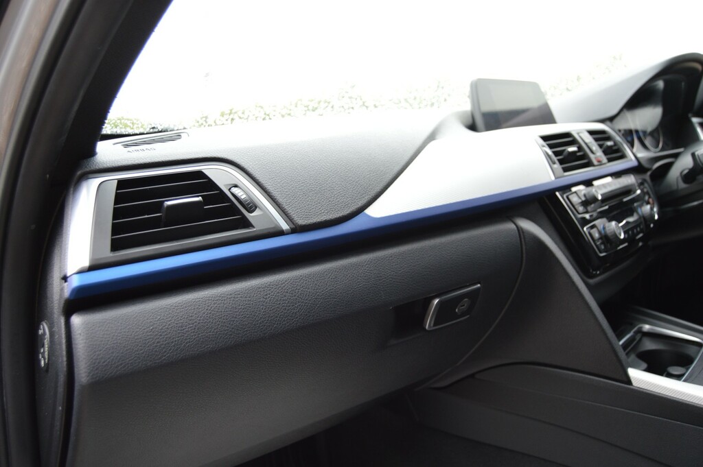 BMW 3 Series 330D M Sport Step White #23