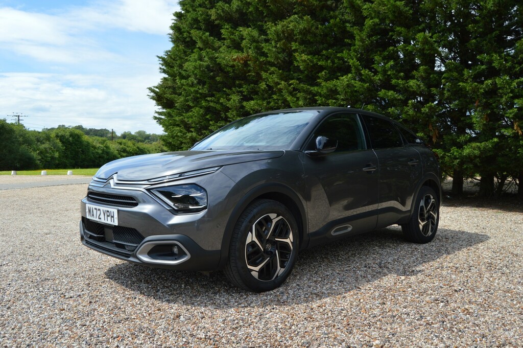 Citroen C4 Hatchback 1.2 C4 Shine Plus Puretech 130 Ss Eat8 MA72YPH Grey #2