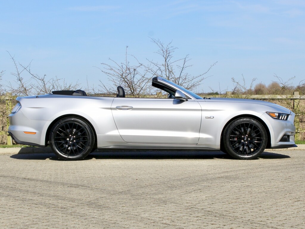 Ford Mustang 5.0I V8 Gt Convertible - Silver #3