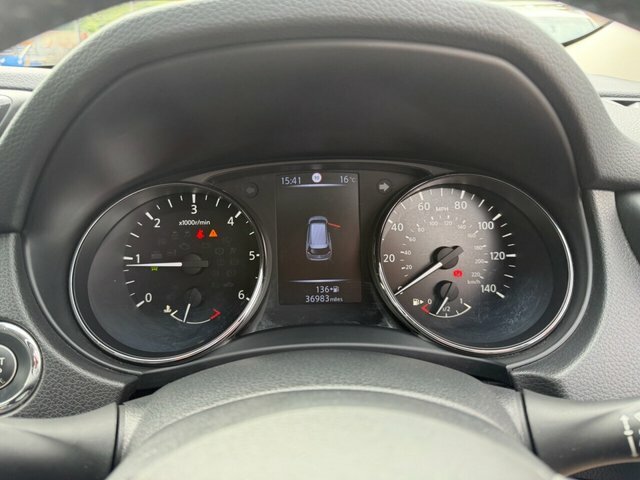Nissan X-Trail Dci N-connecta Red #23