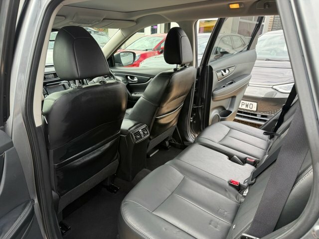 Nissan X-Trail Dci N-connecta Red #12