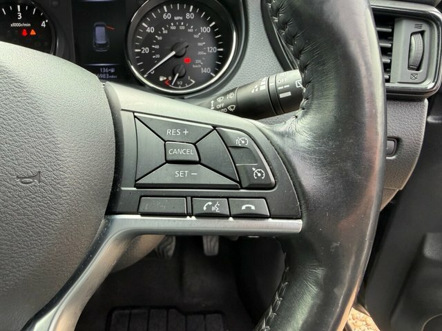 Nissan X-Trail Dci N-connecta Red #37