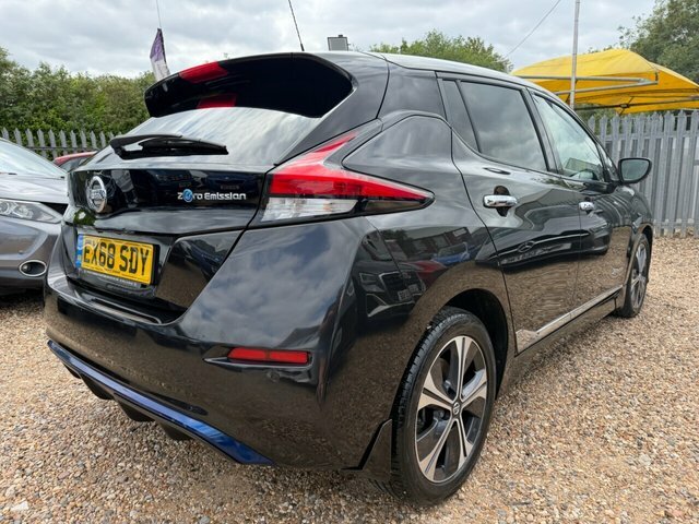 Nissan Leaf 2.Zero Hatchback EX68SDY Black #3