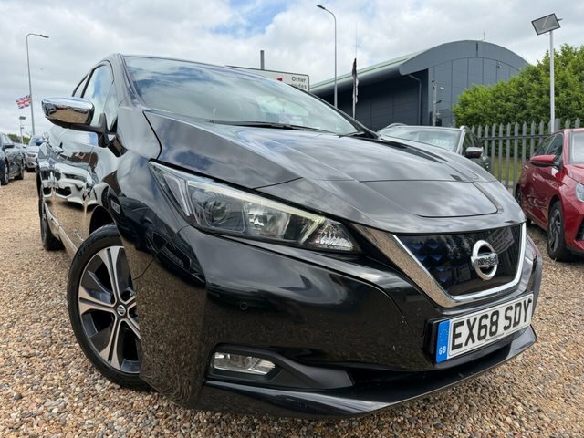 Nissan Leaf 2.Zero Hatchback Black