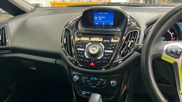 Ford B-Max 1L Titanium Navigator Blue #10