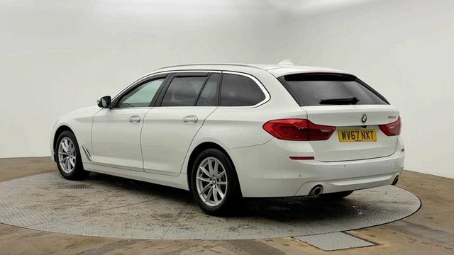 BMW 5 Series 520D Se Touring White #3