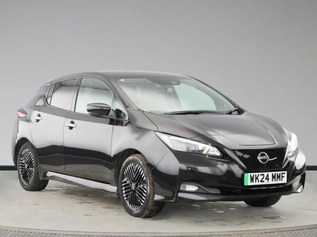 Nissan Leaf Tekna Hatchback Black