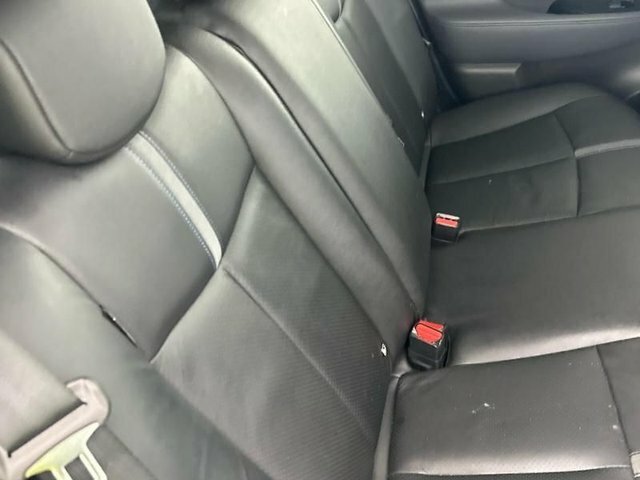 Nissan Leaf Tekna Hatchback Black #6