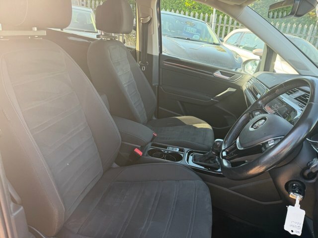 Volkswagen Touran Se Blue #27