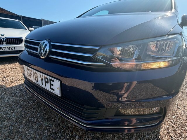 Volkswagen Touran Se Blue #7