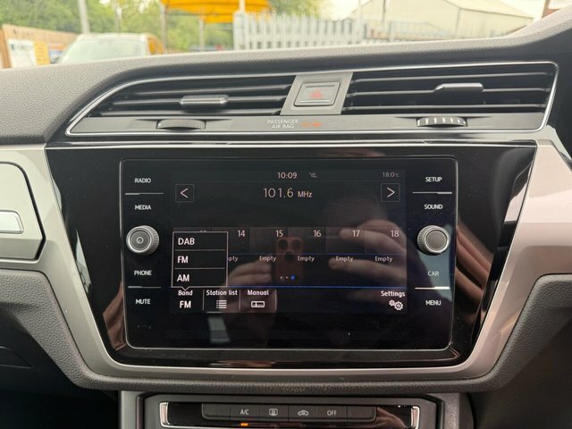 Volkswagen Touran Sel Grey #28