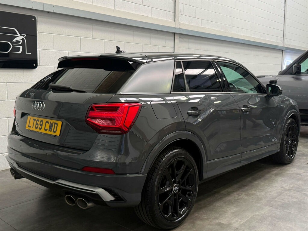 Audi SQ2 Suv Grey #6