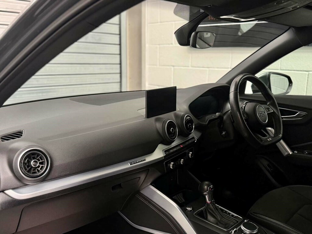 Audi SQ2 Tfsi Quattro Blue #16