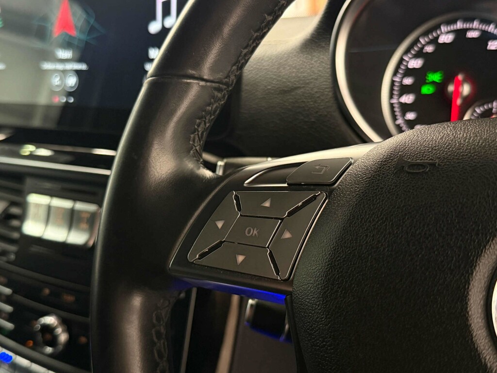 Mercedes-Benz 350 C E Amg Line Premium  #26