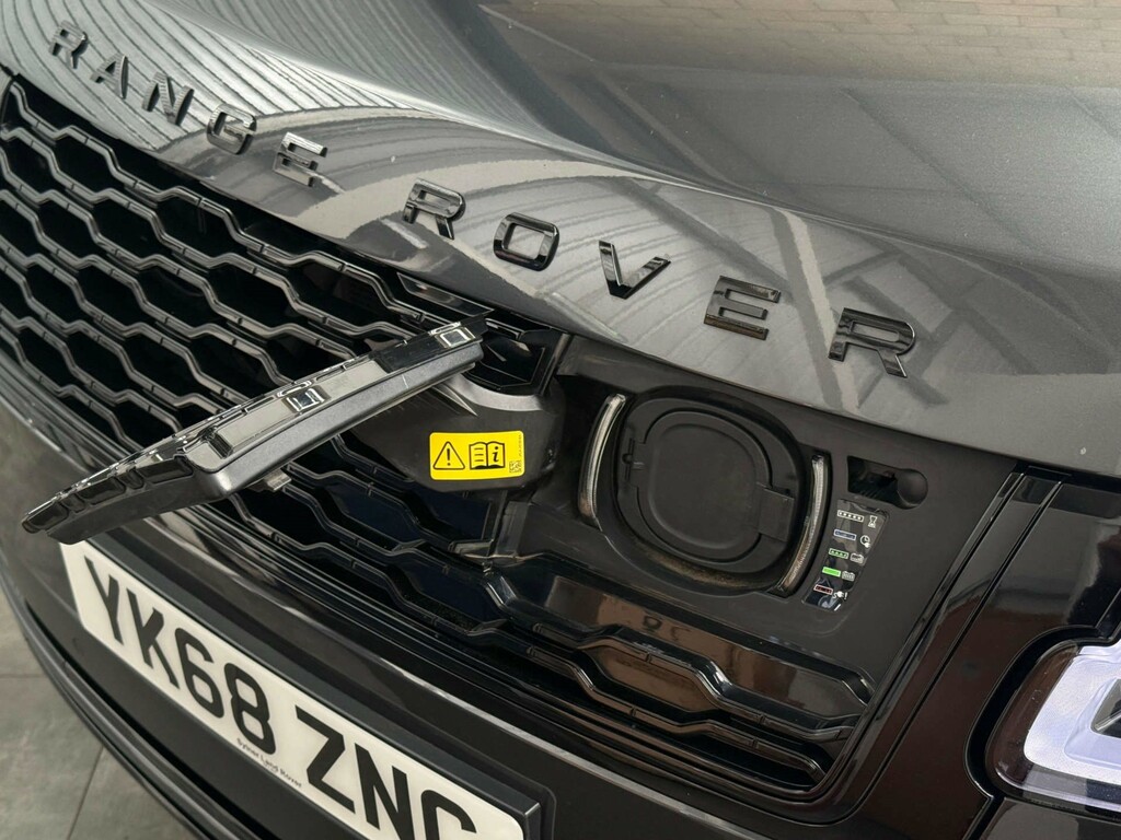 Land Rover Range Rover Sd V8 Black #12
