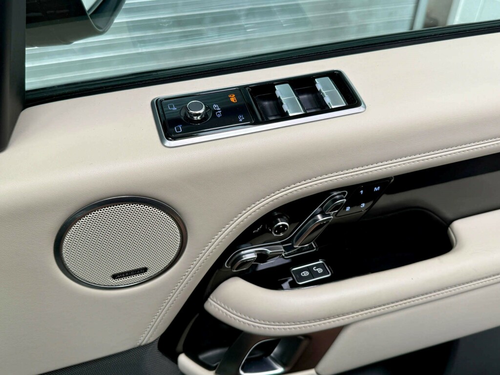 Land Rover Range Rover Sd V8 Black #20
