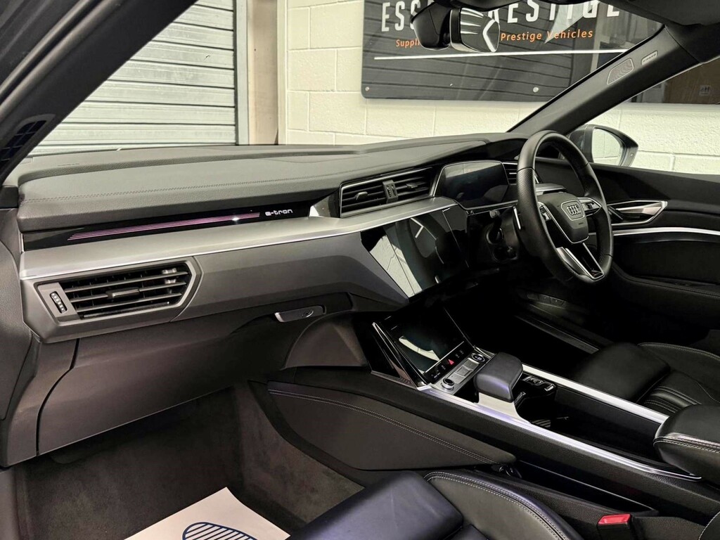 Audi E-tron 230Kw 50 Quattro 71Kwh Black Edition Black #17