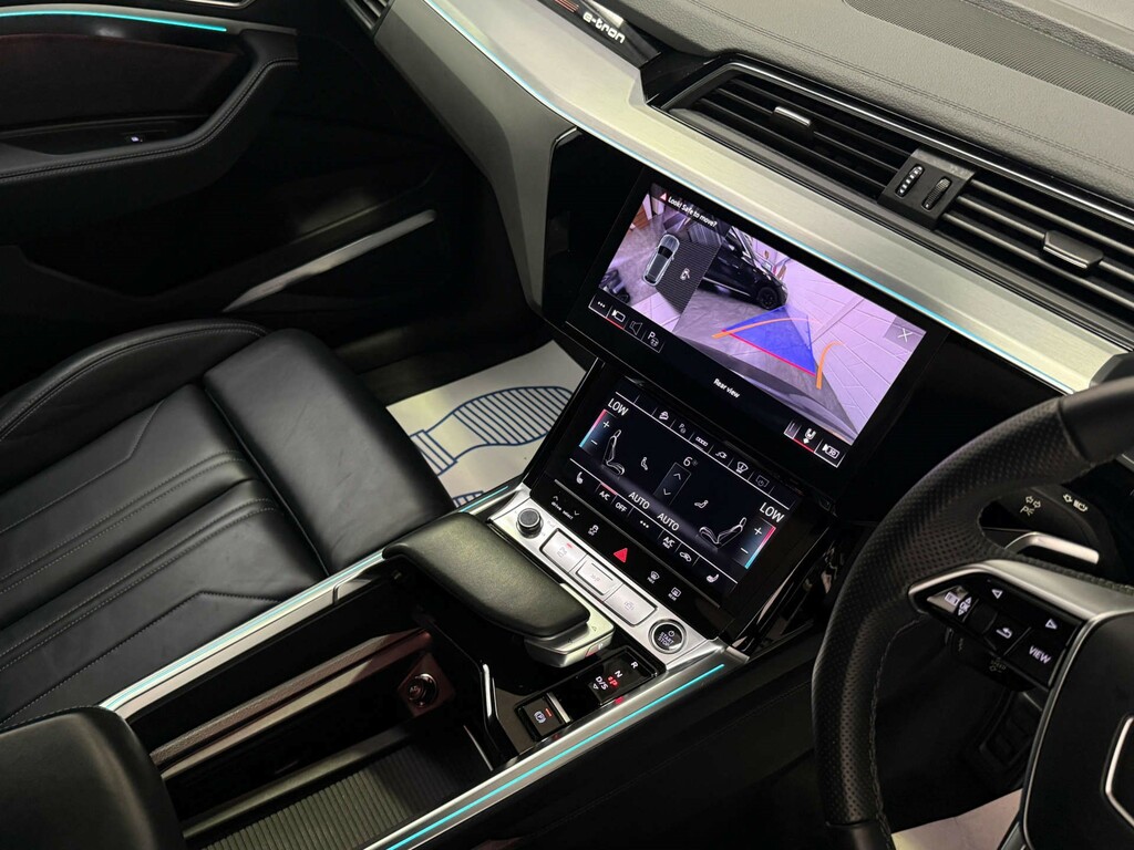Audi E-tron 230Kw 50 Quattro 71Kwh Black Edition Black #19