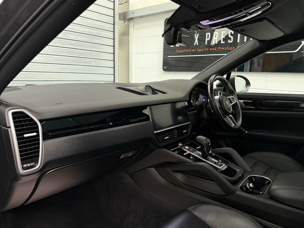 Porsche Cayenne Suv 3.0T V6 Tiptronics 4Wd Euro 6 Ss 2019 Black #17