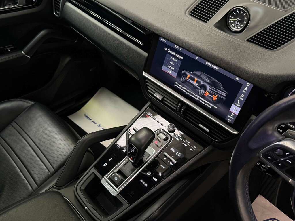 Porsche Cayenne Suv 3.0T V6 Tiptronics 4Wd Euro 6 Ss 2019 Black #20