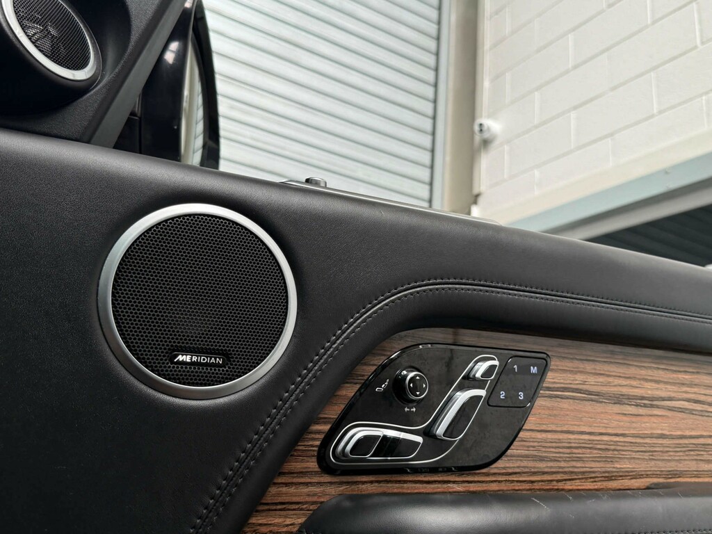 Land Rover Range Rover 2.0 D180 R-dynamic S Black #20
