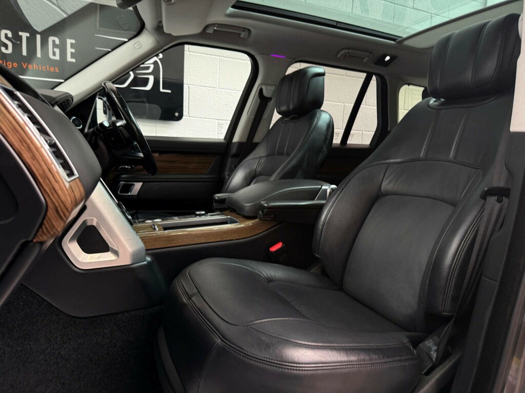 Land Rover Range Rover 2.0 D180 R-dynamic S Black #17