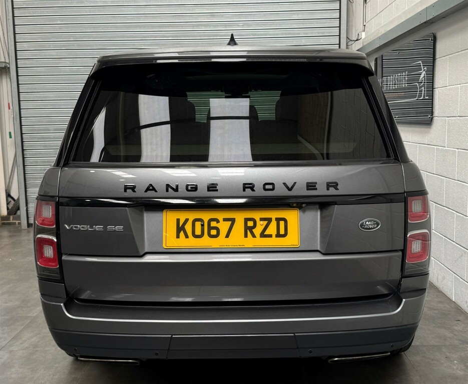 Land Rover Range Rover 2.0 D180 R-dynamic S Black #7
