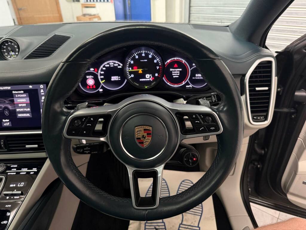 Porsche Cayenne Cayenne V6 Silver #14