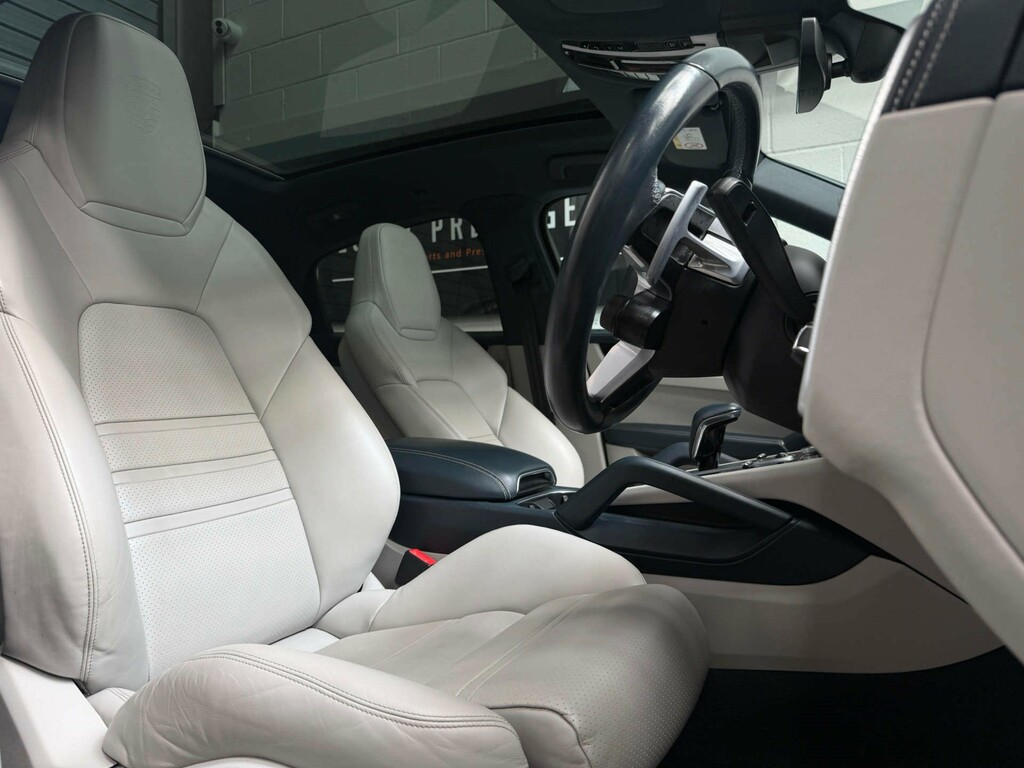 Porsche Cayenne Cayenne V6 Silver #16