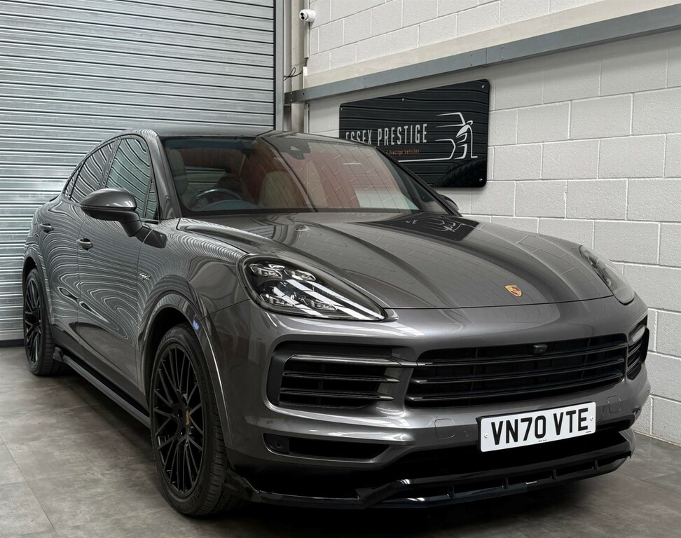 Porsche Cayenne V6 Grey