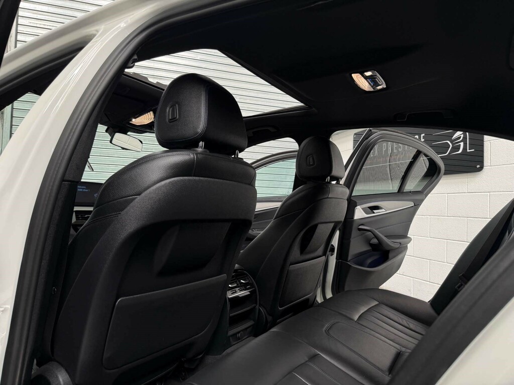 BMW 5 Series 530E M Sport Grey #22