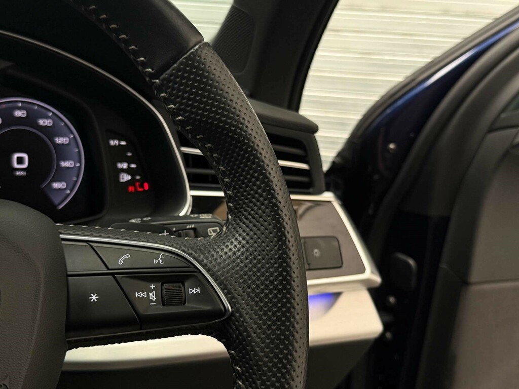 Audi Q7 Q7 S Line Black Edition 55 Tfsi Mhev Quattro Black #22