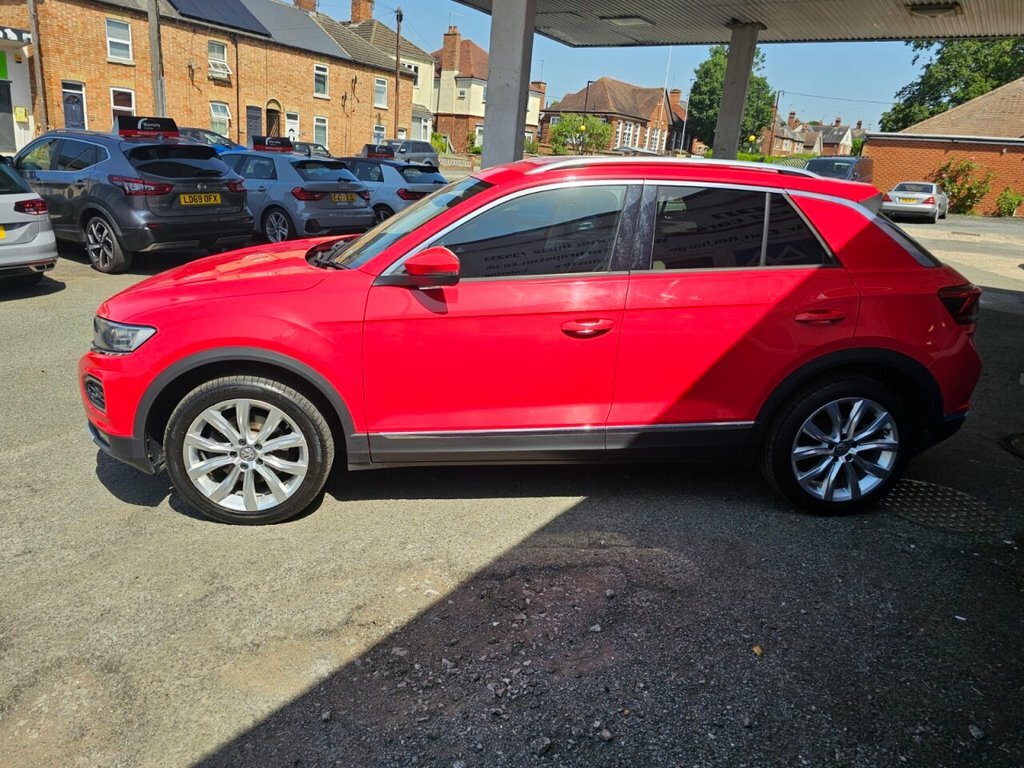 Volkswagen T-Roc 2L Sel HD18EYX Red #5